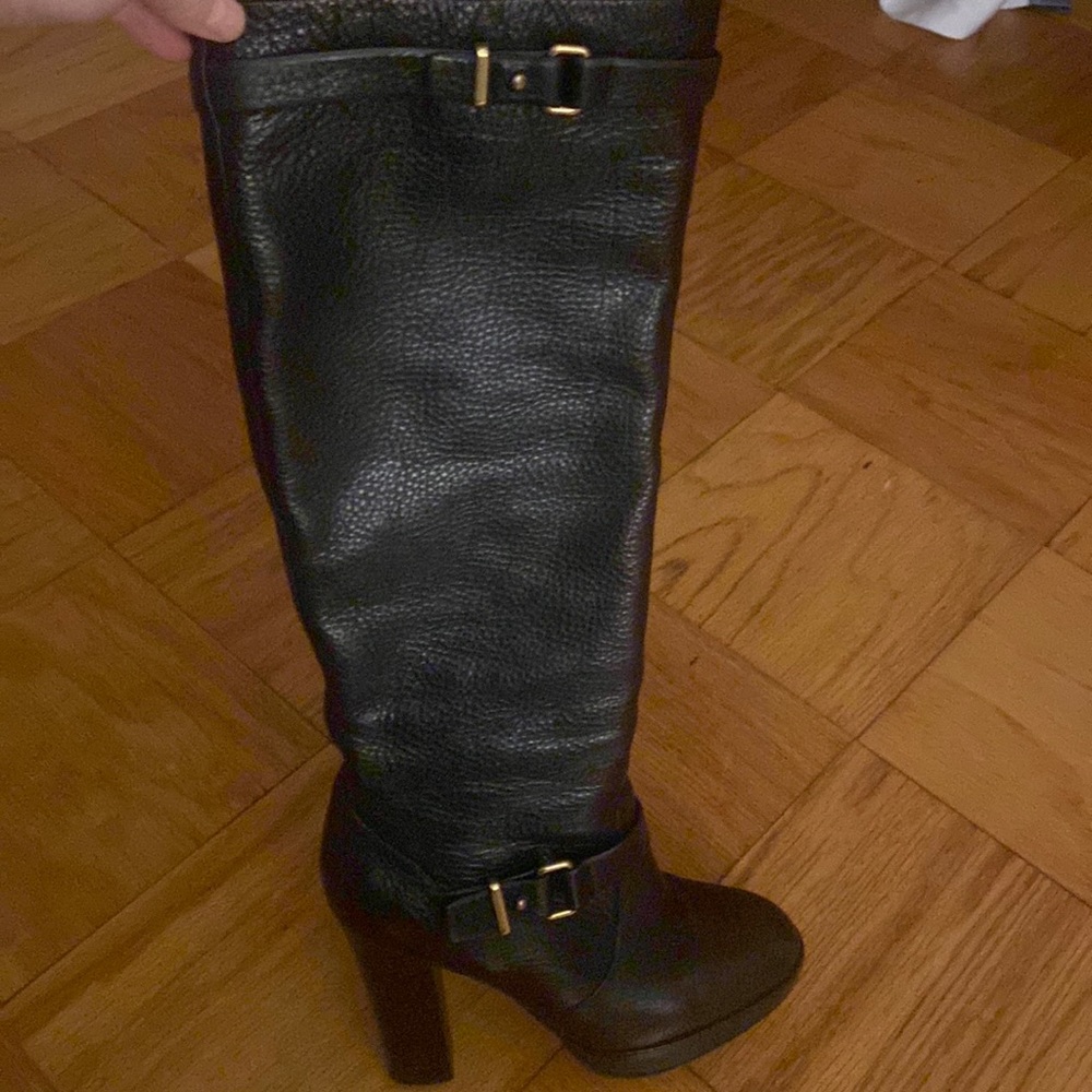 Coach Leighton Pebble Leather boot sz 8.5 Black